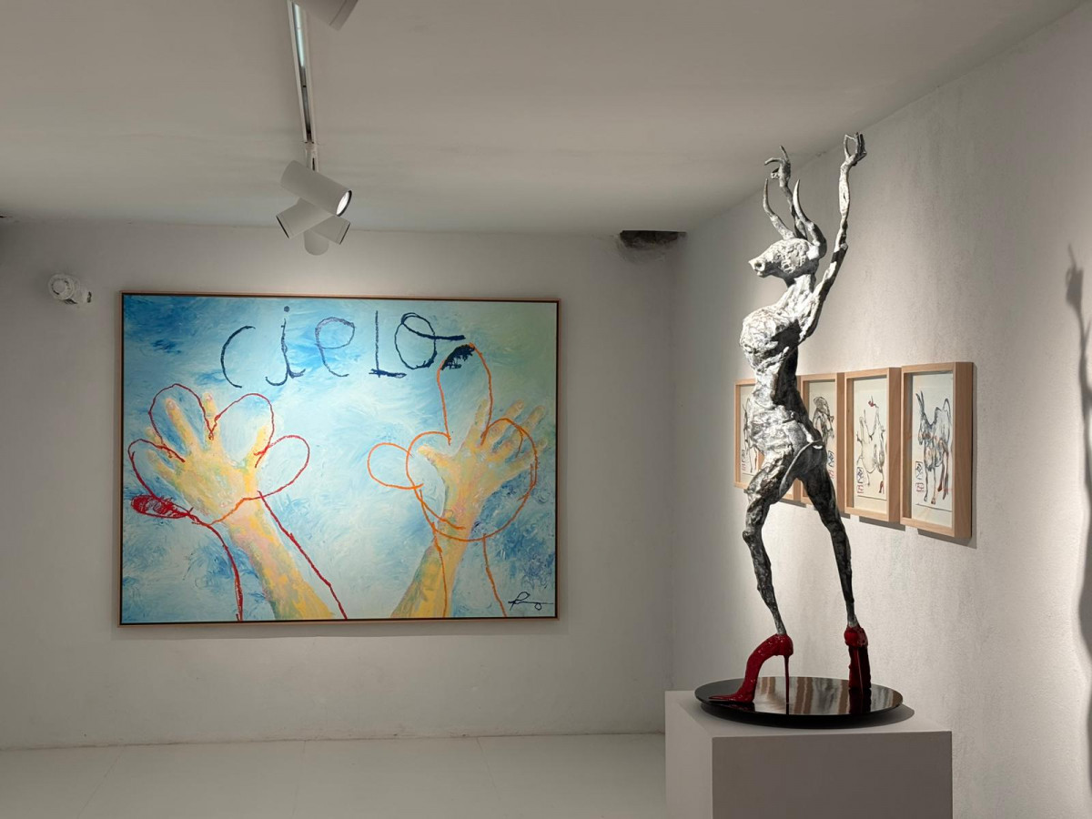 "Algunos objetos para celebrar los lunes (Los otros días se celebran solos)"