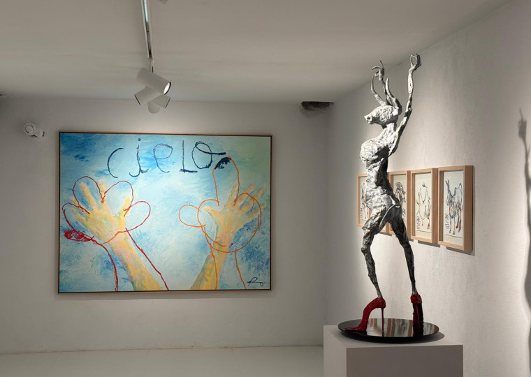 "Algunos objetos para celebrar los lunes (Los otros días se celebran solos)"